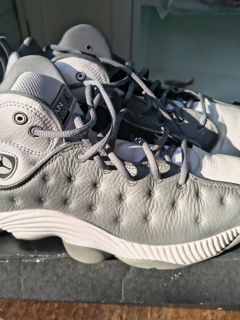 Jordan Jumpman Team II Grey and White Leather Basketball Shoes